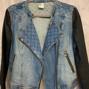 Cool Denim Jacket by H&M 😎
